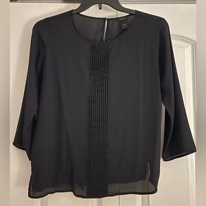 Ann Taylor Factory Top in Navy Blue